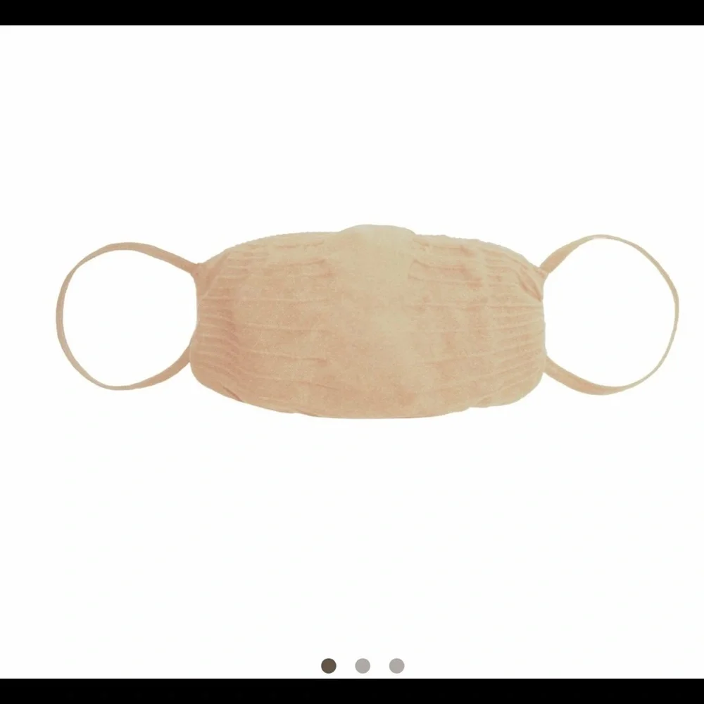 SKIMS Face Mask Clay
